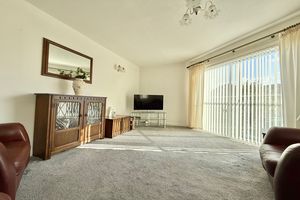Living Room- click for photo gallery